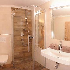Kamer met een King Size Bed